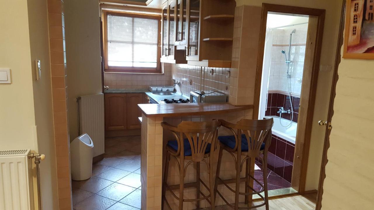 Laetitia Panzio Bed & Breakfast Kaposvar Exterior photo